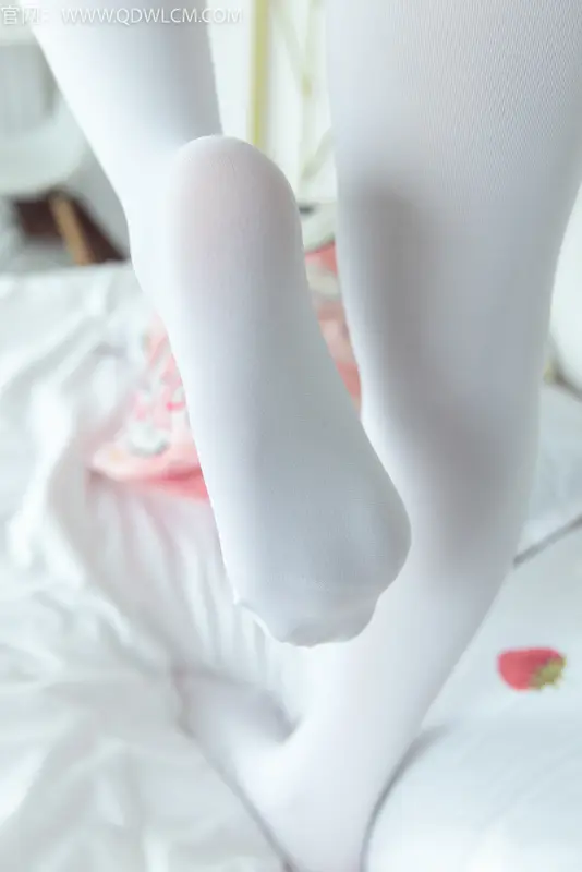 物恋传媒 NO.1216 小竹-清新小雏菊 - 物恋传媒