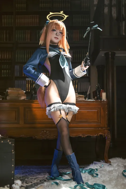 蔚蓝档案 圆堂志美子校服 - 矢量鱼